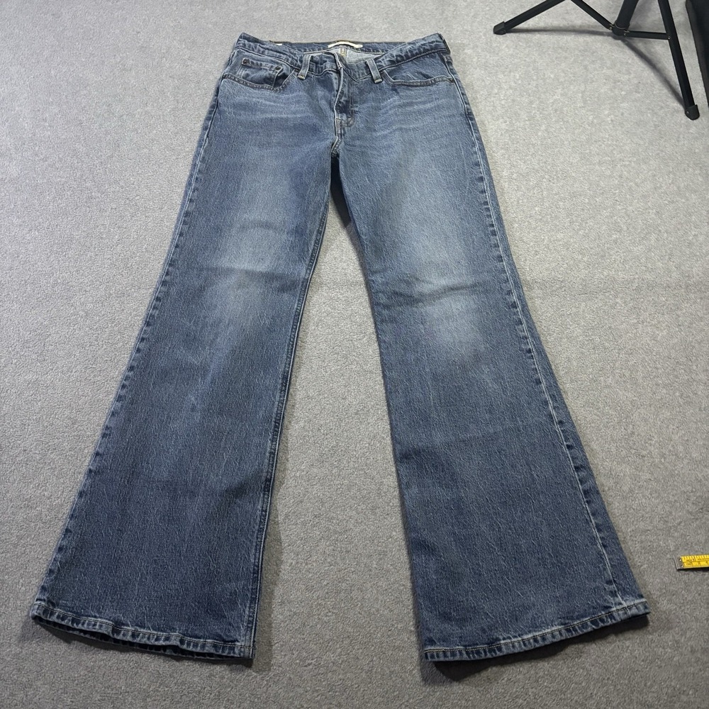Levi's Premium Middy Flare Jeans Women's Size 30 31x31 Blue Mid Rise Denim